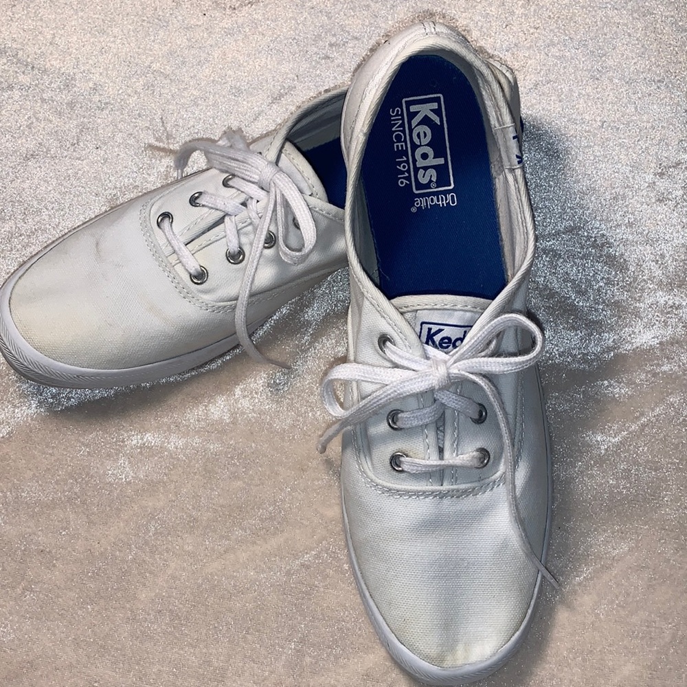 White Keds 7.5